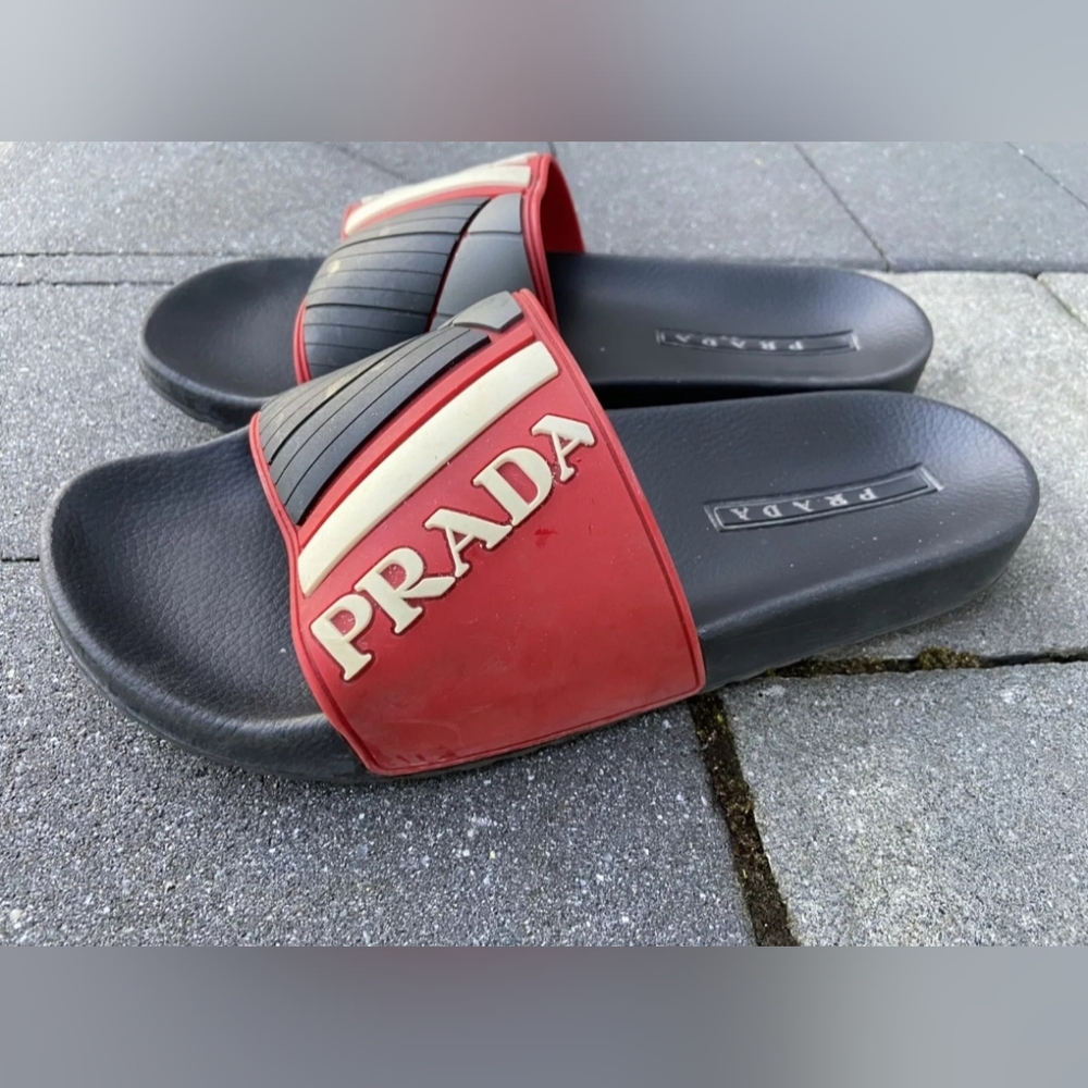 Men Prada Rubber Logo Slides Size 9 Red